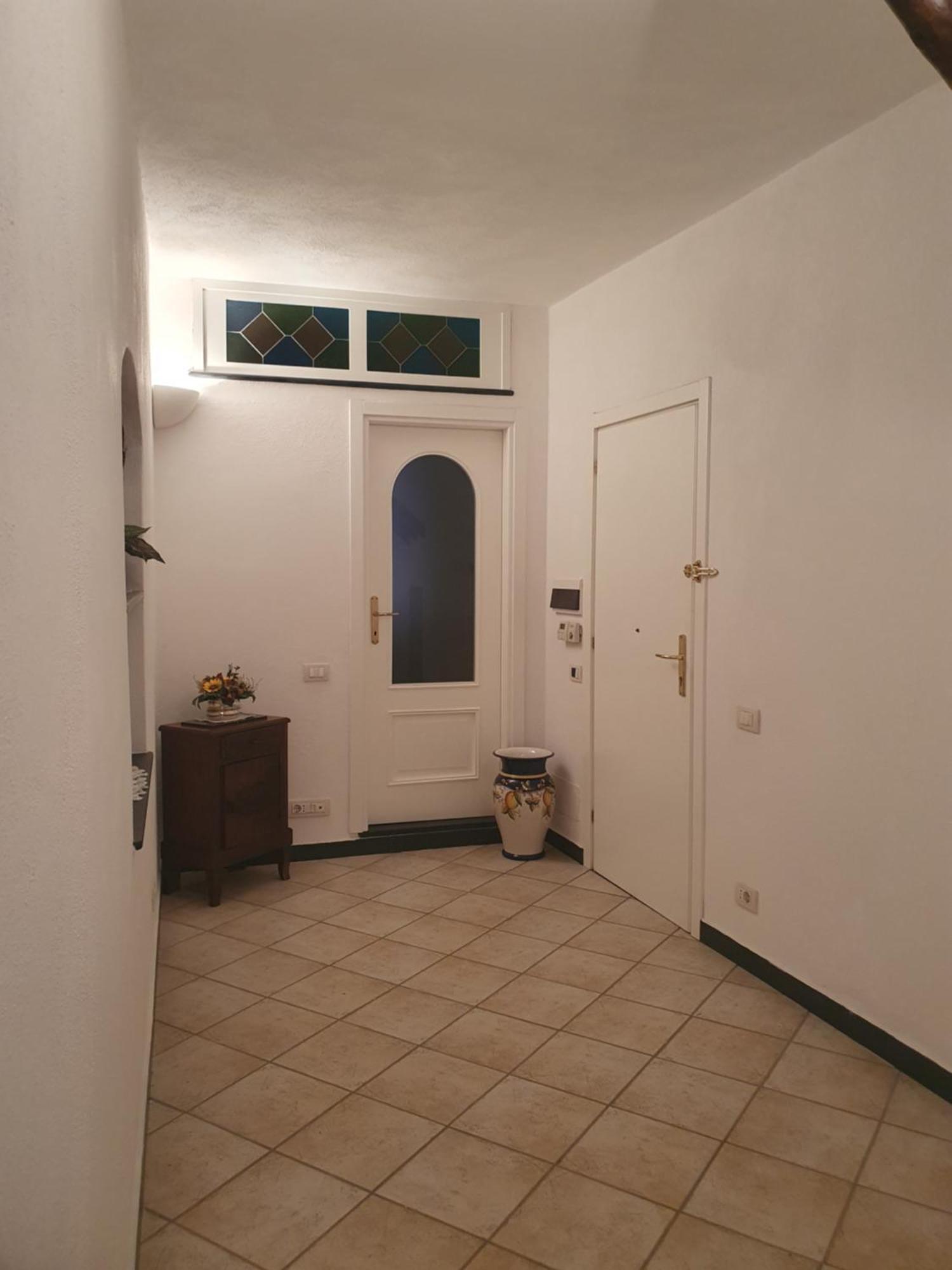 شقة La Casa Di Mina فيرناتْسا المظهر الخارجي الصورة